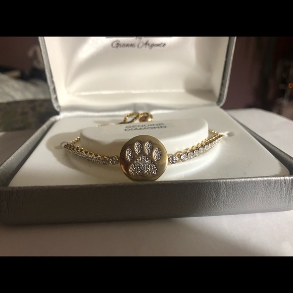 New Diamond Accent Animal Paw Adjustable Bracelet - Picture 4 of 4